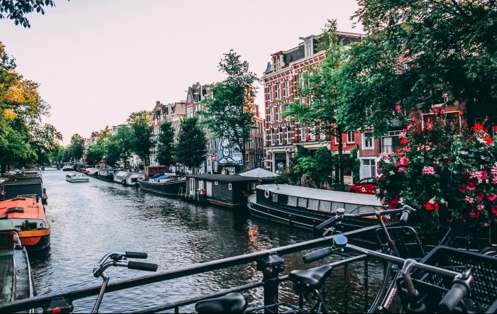 Amsterdam zabranio uplovljavanje kruzera