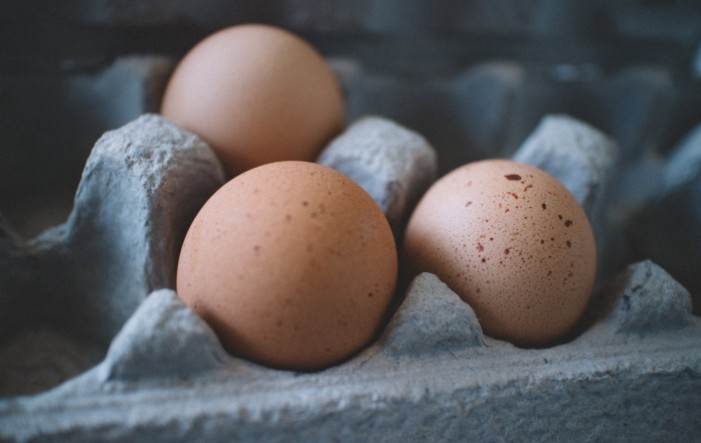 Nevjerojatan rast cijena jaja i kruha na godišnjoj razini