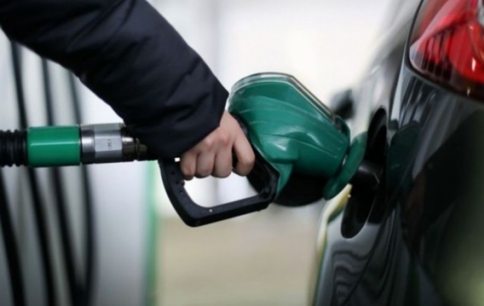 Od ponoći stižu nove cijene goriva: Poskupjet će samo benzin