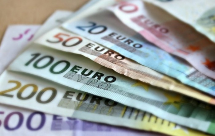 Mjere za pomoć ekonomiju EU-a potaknule rast eura