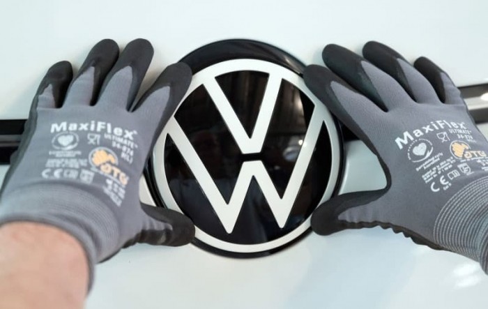Prodaja Volkswagen Grupe pala za petinu