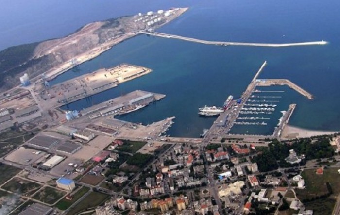 Crnogorske NVO protiv izgradnje LNG terminala u Baru