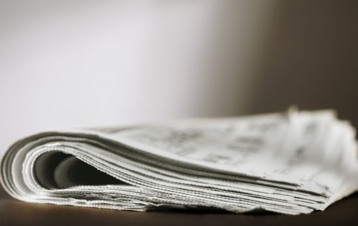 Dvoznamenkaste stope pada prodaje novina, tjednika i prihoda od oglašavanja