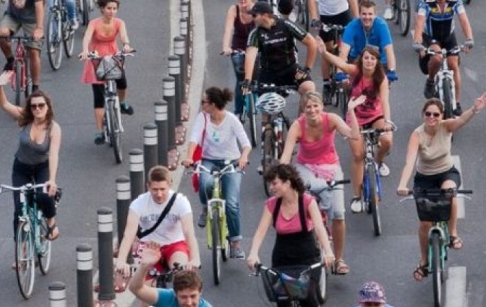Francuska: Nakon izolacije, svi na bicikle