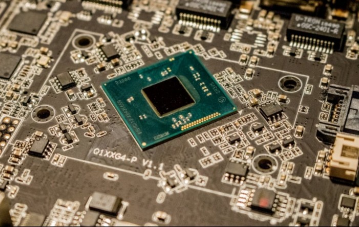 Microsoft, Meta i OpenAI koristit će AMD-ov novi čip.