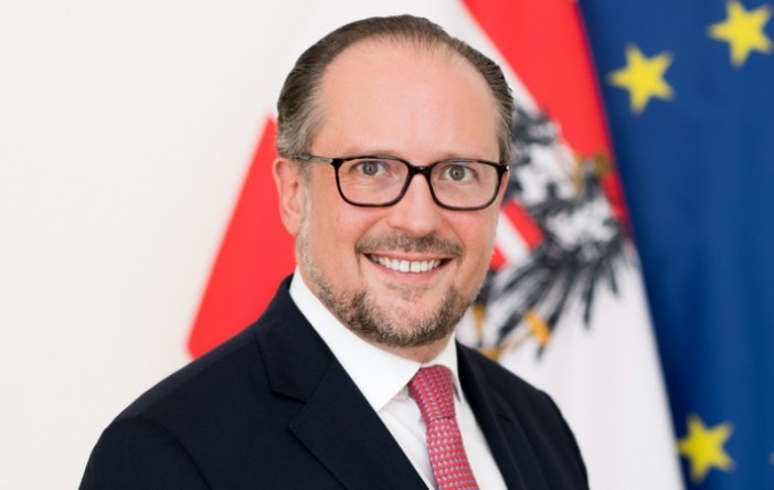 Austrijski ministar vanjskih poslova pozitivan na koronu nakon EU sastanka
