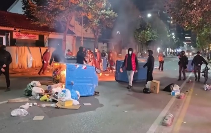 Val prosvjeda u više europskih zemalja, masovna uhićenja u Italiji
