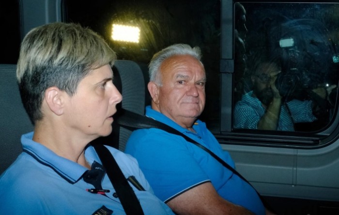 Podignuta istraga protiv Dumbovića i sina, zatražen istražni zatvor