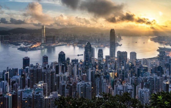 Iz Hong Konga signali o rekordno visokom interesu za kupnju nekretnina u Londonu