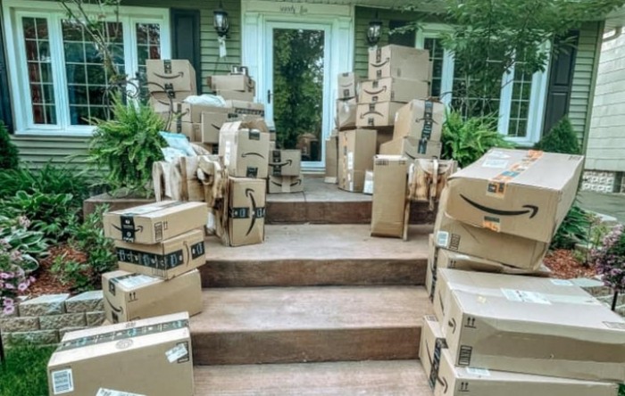 Ženi iz Buffala Amazon dostavio stotine paketa koje nikada nije naručila