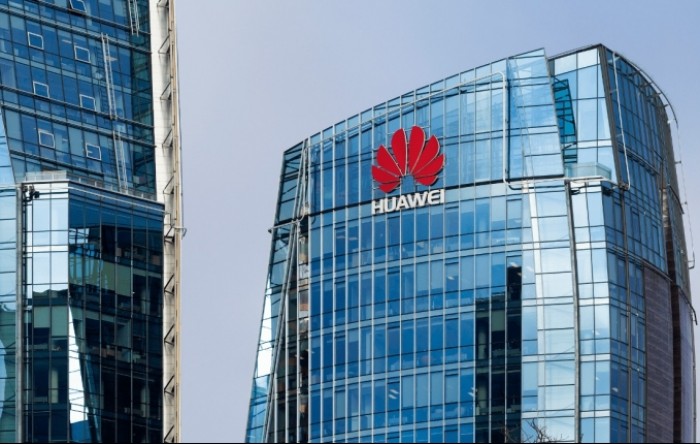 Huaweijev novi telefon koristi više kineskih dijelova, a i memorijski čip proizveden je u Kini