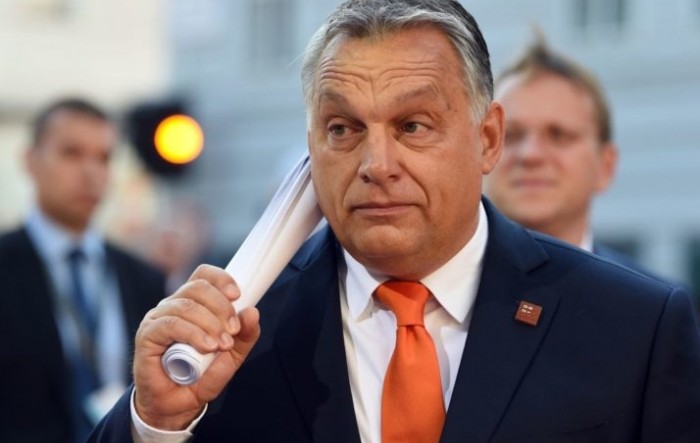 Orban: Raste nam pritisak na bolnice zbog covida