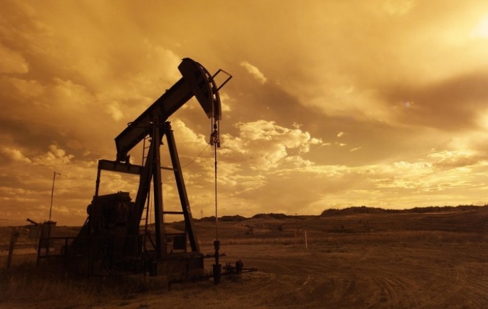 Strah od usporavanja ekonomskog rasta spustio cijene nafte ispod 75 dolara