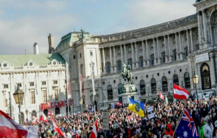 Veliki prosvjed u Beču protiv lockdowna
