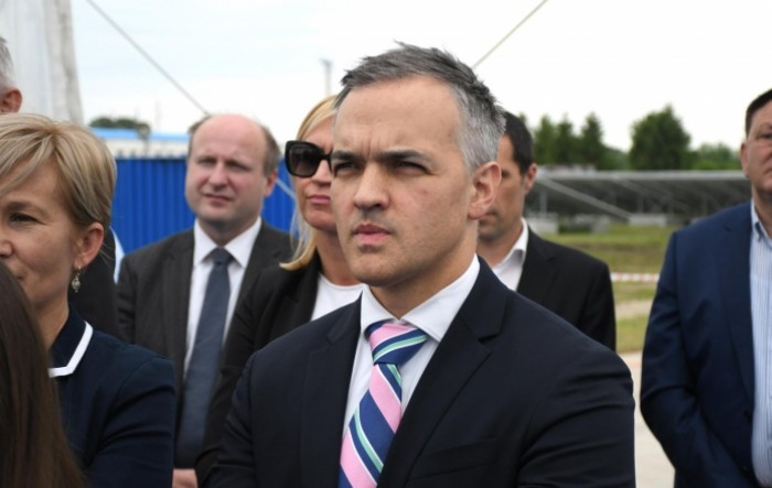 Menadžeri MOL-a prodavali dionice pod sumnjivim okolnostima