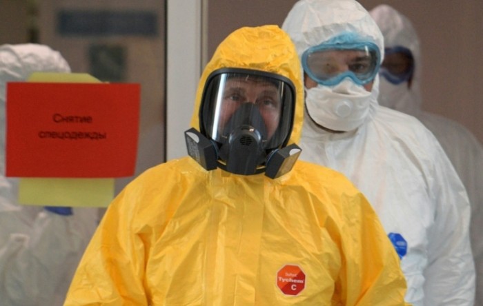 Dezinfekcijski tunel štiti Putina od koronavirusa