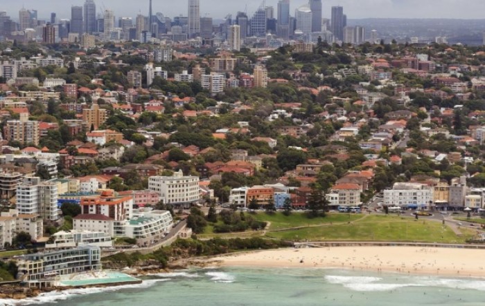 Delta varijanta zabrinjavajuća, nove restrikcije u Sydneyu i Izraelu