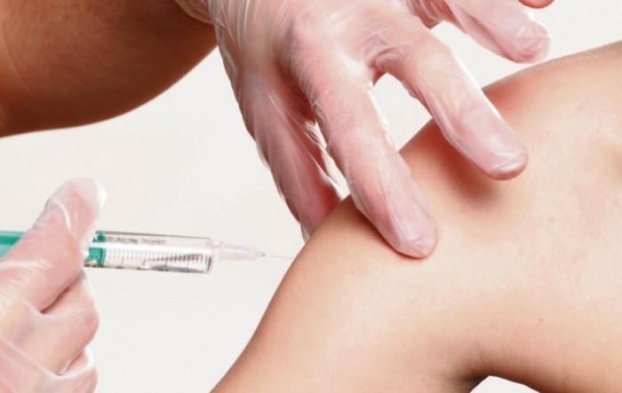 SAD izdao upute o cijepljenju nakon alergijskih reakcija