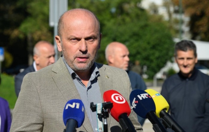 Šef sindikata uoči štrajka: Odgovornost je na Tomaševiću