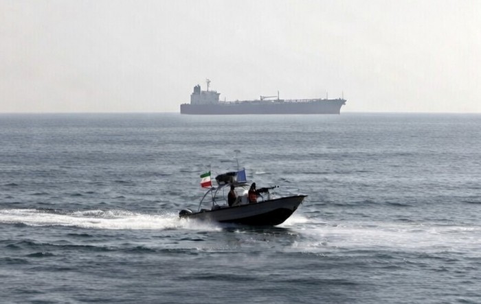 Američki vojnici pripremaju se za ukrcavanja na brodove povezane s Iranom