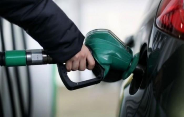 Mađarska zbog nestašice ukinula cjenovni limit za gorivo
