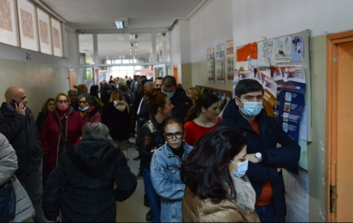 Brojni incidenti i nepravilnosti na izborima u Srbiji