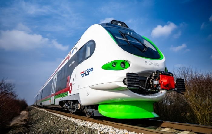Končar na InnoTransu predstavlja hibridni elektrodizelski vlak