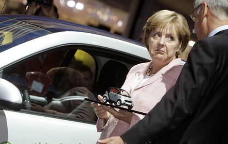 Merkel subvencijama želi pomoći svojim proizvođačima automobila