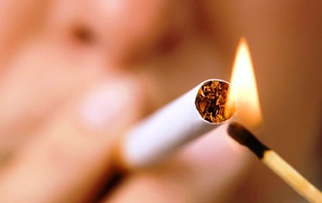 Grci među najstrastvenijim pušačima u Europi